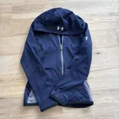 Under Armour パーカー　YMD 140センチ