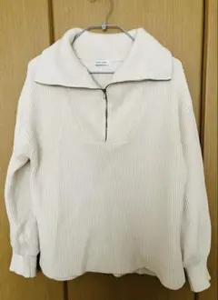 リブ編みセーター