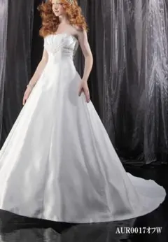 ウェディングドレス　クラウディア高級サテンAライン　ブライダルインナーセット