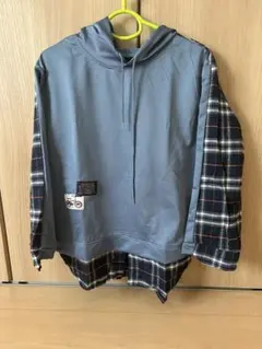 フード付き重ね着風パーカー グレー/チェック