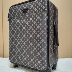 ラシット♥️美品♥️キャリーバッグ♥️トロリーバッグ♥️カギ付き♥️ russet（ラシット）の「トロリー(20インチ)【travel】（スーツ