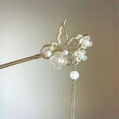 蝶×パールの揺れるかんざし　和装髪飾り　お参り　成人式　結婚式