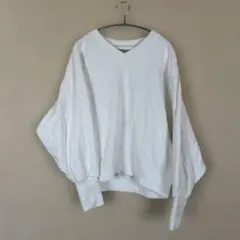 ホワイト Vネック 長袖シャツ バルーンスリーブ　シンプル　スウェット
