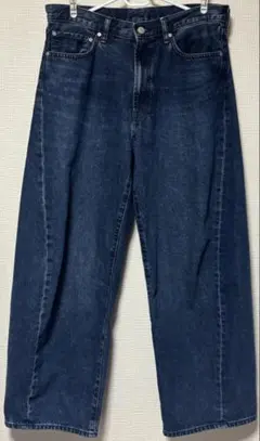 GU バレルレッグジーンズ（31インチ）