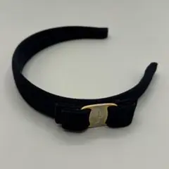 フェラガモ カチューシャ　ヴァラリボン　ゴールド　ネイビー