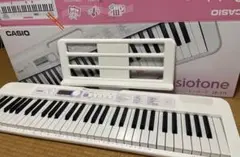 CASIO LK312 61鍵光ナビゲートキーボード動作確認済み - メルカリ