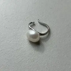 【試着のみ美品】淡水バロックパール　真鍮　イヤーカフ（片耳）
