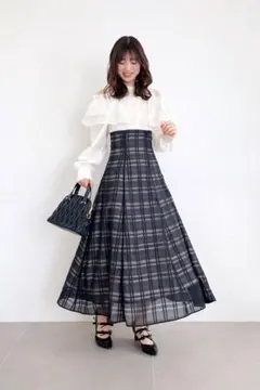 お値下げ中✨ MAJESTIC LEGON オフショルワンピ 美シルエット