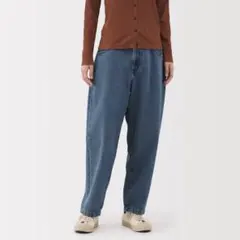 無印良品 木の実から作ったカポック混 デニムバレルパンツのサムネイル