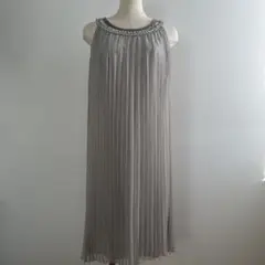 23区　グレー プリーツ ノースリーブ ロングワンピース　40