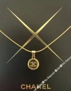 ノベルティミニココマークラウンドチャーム（ネックレス付）