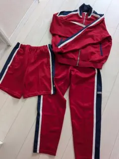 中古品　ジャージLsize　三点セットのサムネイル