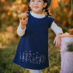 むーのんのん　刺繍ワンピース