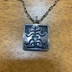 インディアンジュエリー　ホピ　Hopi ペンダントヘッドチェーン　ネックレス