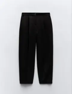 ZARA　ダーツ入りクロップド丈パンツ　BLK　サイズS　新品