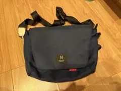 MILESTO ショルダーバッグ　ネイビー