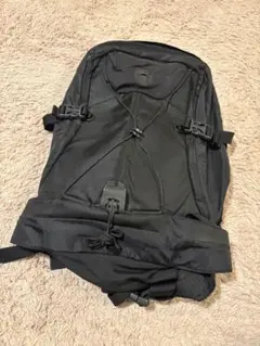 ビクトリノックス　リュック　メンズ　ブラック　鞄