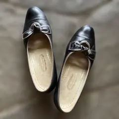 新品　銀座ヨシノヤ 異素材ミックスファーシューズ ビジュー　23.5cm KM28467GRN_02_3c4f04d0-9116-