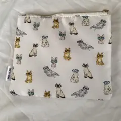 PAUL & JOE 猫プリントポーチ