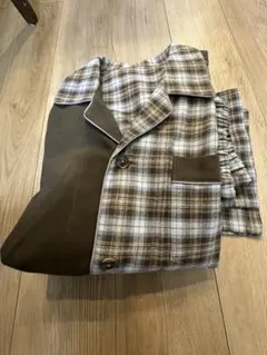 Item thumbnail for item d8d49626-5bd4-4f52-9a8e-22bc4fd779e6