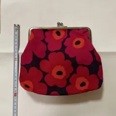 Item thumbnail for item fc374e92-6d4d-489c-a95c-3af79ea701a0