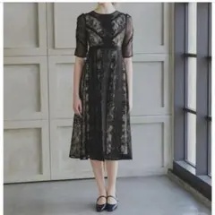 andresd パフスリーブモチーフレースドレス