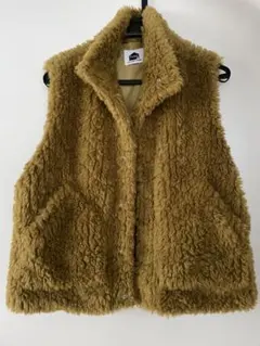 2026年最新】ファー ベスト 古着の人気アイテム - メルカリ