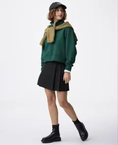 GU サイドプリーツスコート