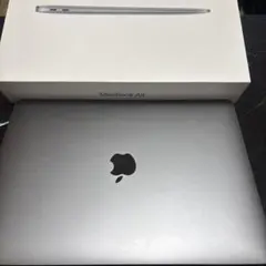 【美品】MacBook Air 13インチ 2019 256GBのサムネイル