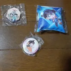 くら寿司景品クッションチャーム、ピンバッジ、マグネット