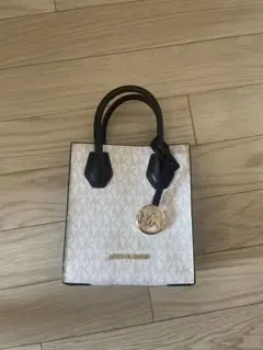 Michael Kors ミニハンドバッグ ホワイト/ブラック