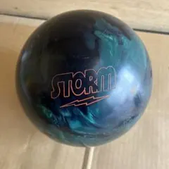 ボウリングボール