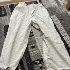 UNIQLO アイボリー カジュアルパンツ M