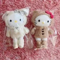 ハローキティ展　ぬいぐるみマスコット　雪うさぎ　クマスーツ
