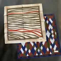 carven 幾何学模様 シルクスカーフ　２枚セット