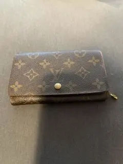 Louis Vuitton 二つ折り財布 モノグラム