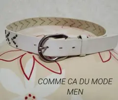 ホワイトレザースタッズベルト COMME CA DU MODE　Mサイズのサムネイル