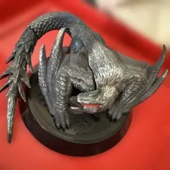 モンスターハンター　ナルガクルガ　フィギュア