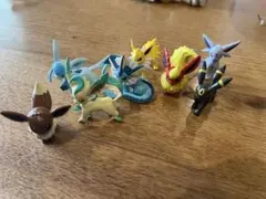 ポケモン モンコレ ブイズ フィギュア 8体セット - メルカリ