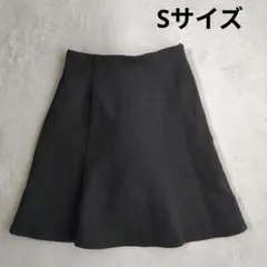 黒 ひざ丈フレアスカート (キュロットタイプ)のサムネイル
