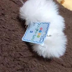 ホワイトファー付キーホルダー
