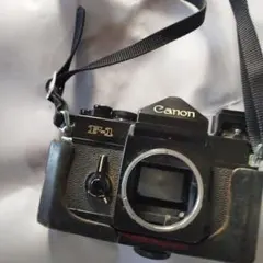 タイムセール　Canon F 1 一眼レフフィルムカメラ　中古のサムネイル