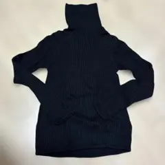 UNIQLO U 黒 タートルネックセーター