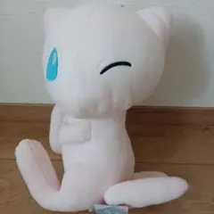 ポケットモンスター しっぽみてみて！ めちゃでかミュウ ぬいぐるみのサムネイル