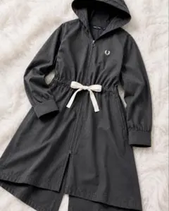 【FRED PERRY】フィッシュテールパーカースプリングコート リボンのサムネイル