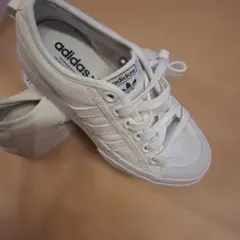 adidas NIZZA PLATFORM W FV5322 ホワイト