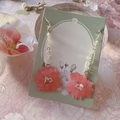 桜のドライフラワーとチェーンのピアス·イヤリング～お花 本物の花 桜 サクラ