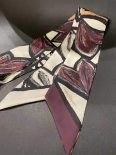 フェラガモスカーフ