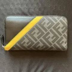 FENDI フェンディ美品 ターンロック セレリア ピーカブー イエロー 長財布 楽天市場】フェンディ 財布 長財布 ピーカブー セレリア