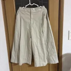 今季UNIQLO C コットンキュロットベージュ